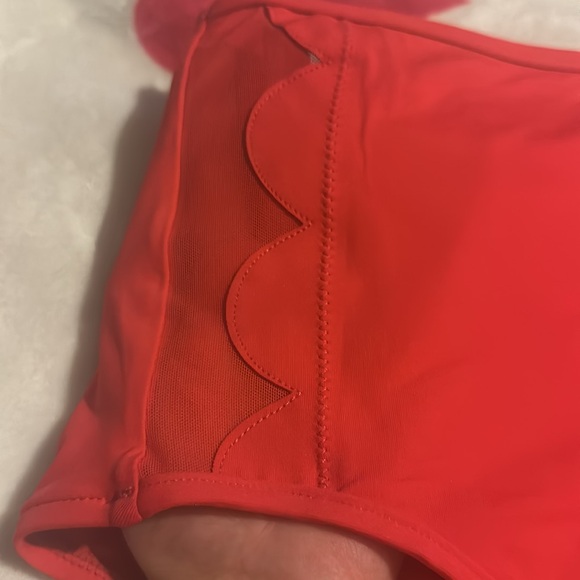 Seafolly High Waist Bikini Bottom Petal Edge Chilli - Picture 5 of 16